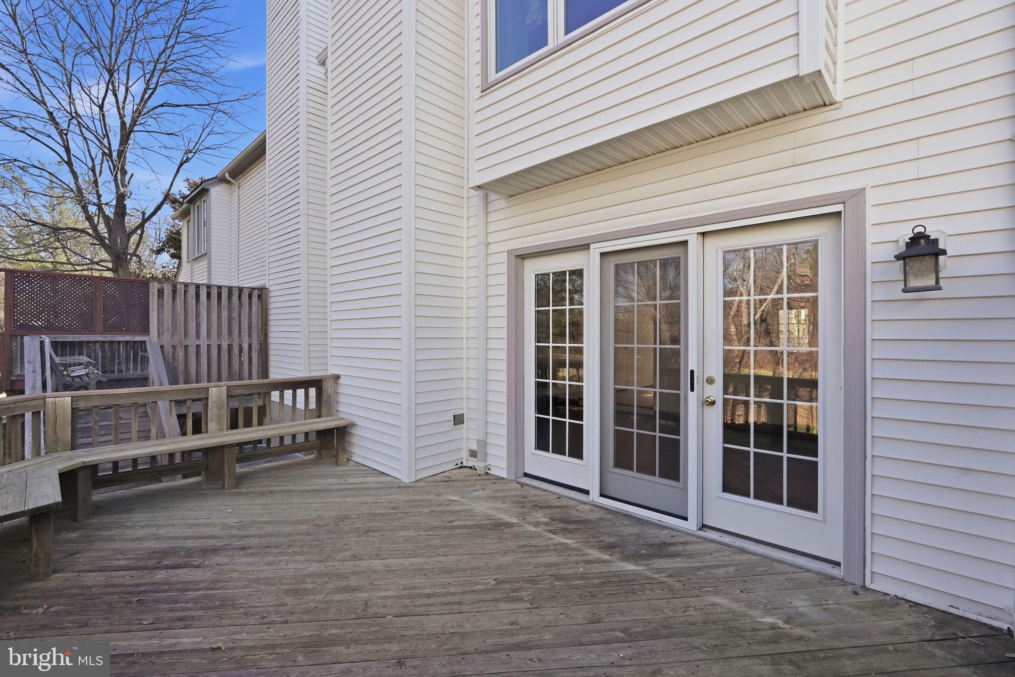 FAIR WOODS - Residential