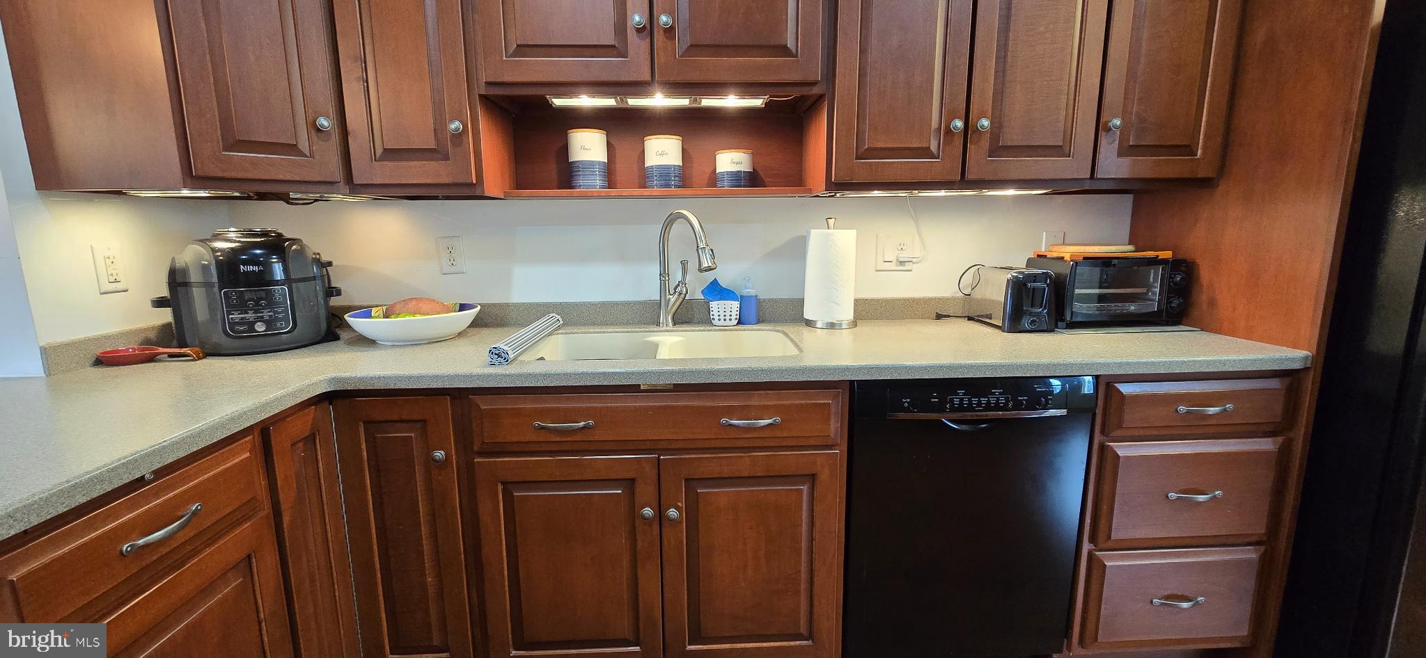 MAPLE SPRINGS - Residential