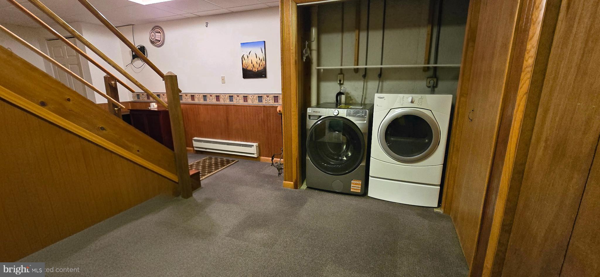 MAPLE SPRINGS - Residential