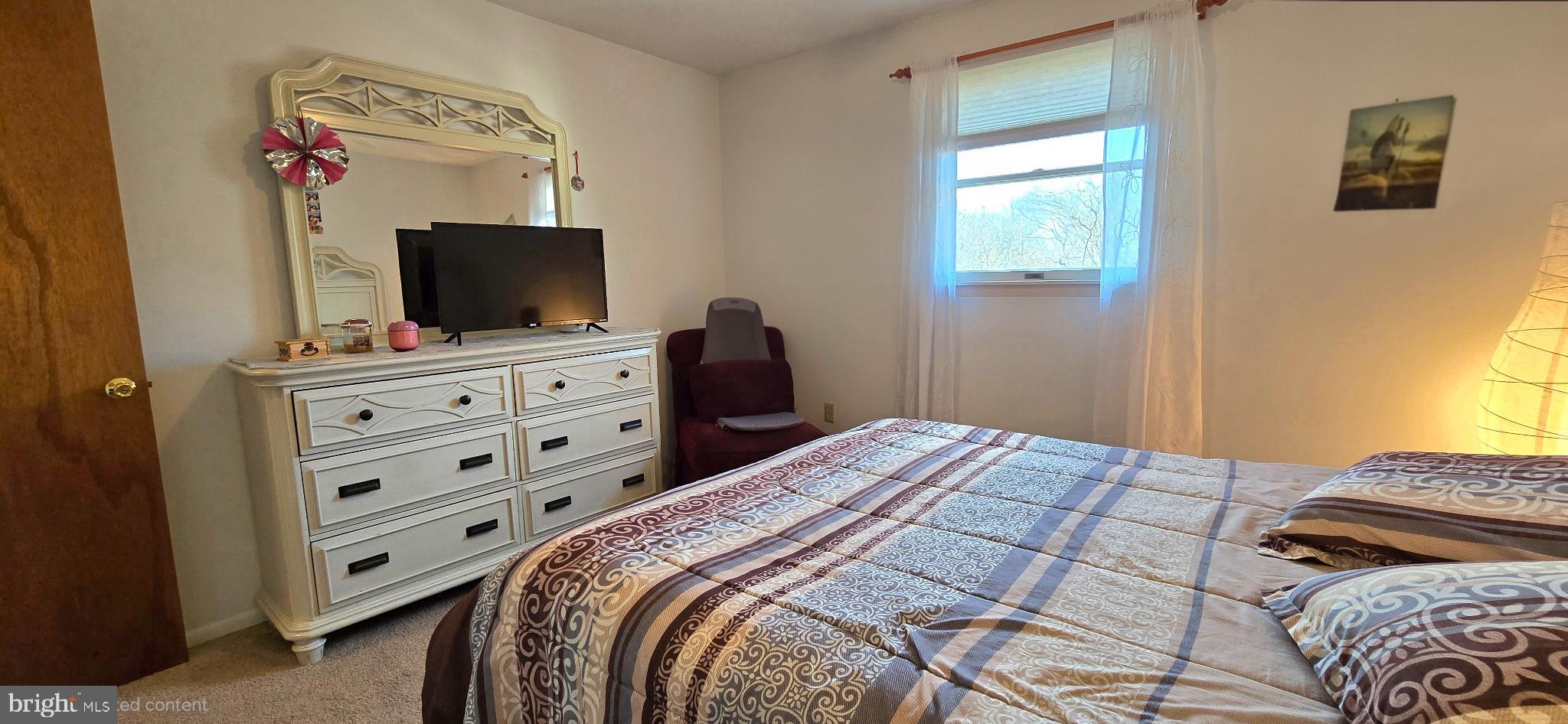 MAPLE SPRINGS - Residential