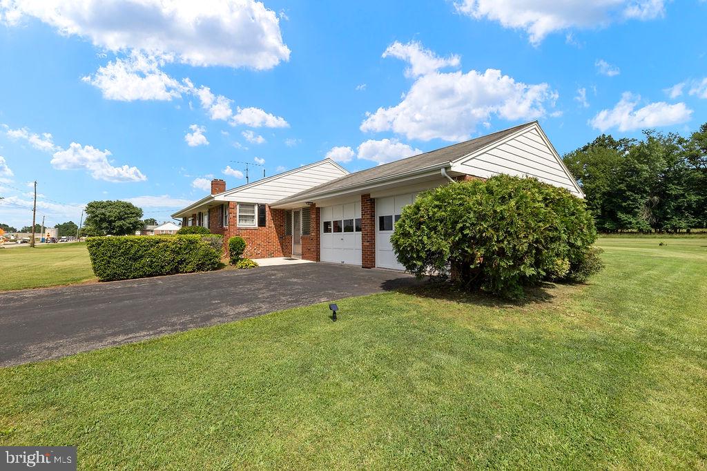 661 BRICKYARD ROAD