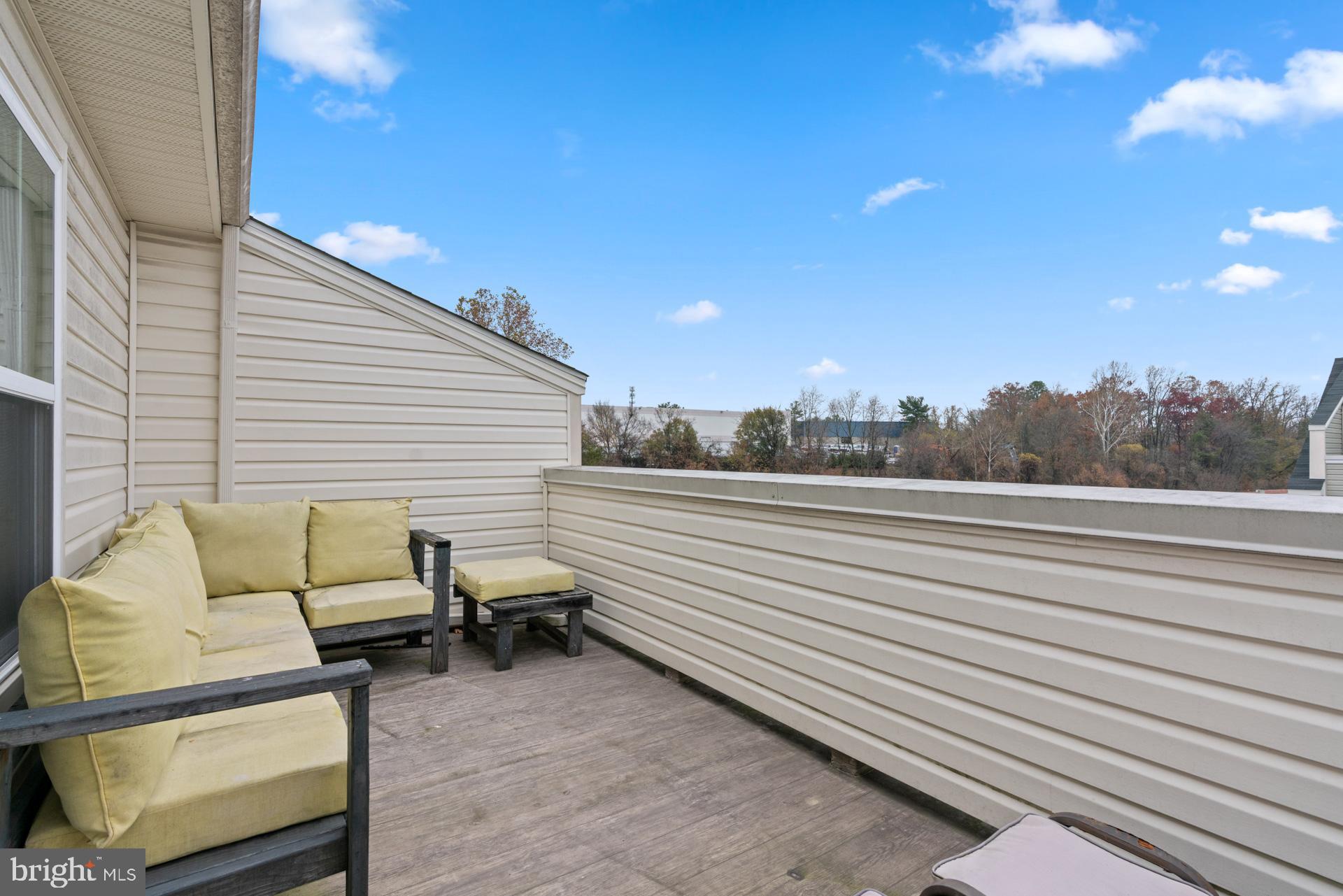 OXFORD SQUARE - Residential