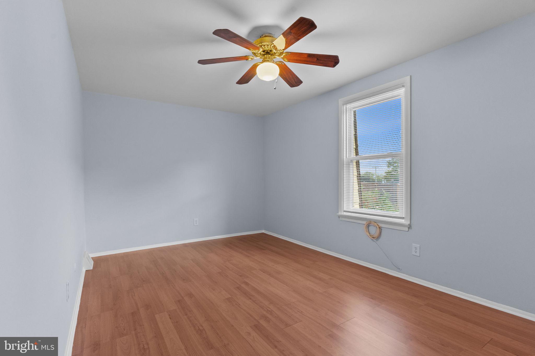 PHILADELPHIA (NORTHEAST) - Residential