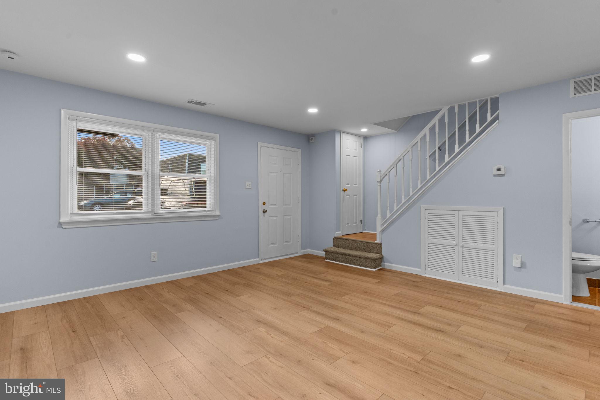 PHILADELPHIA (NORTHEAST) - Residential