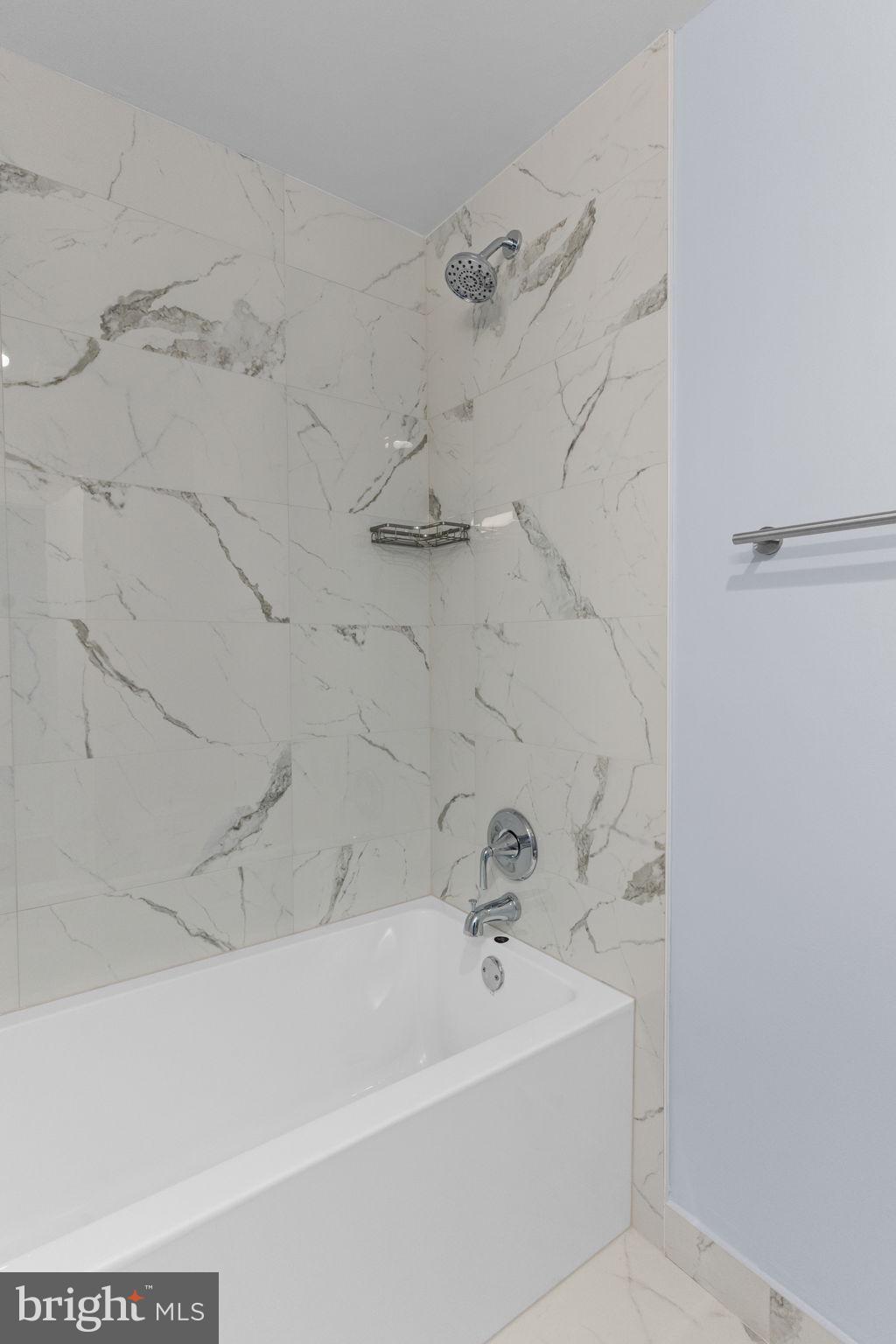 PHILADELPHIA (NORTHEAST) - Residential