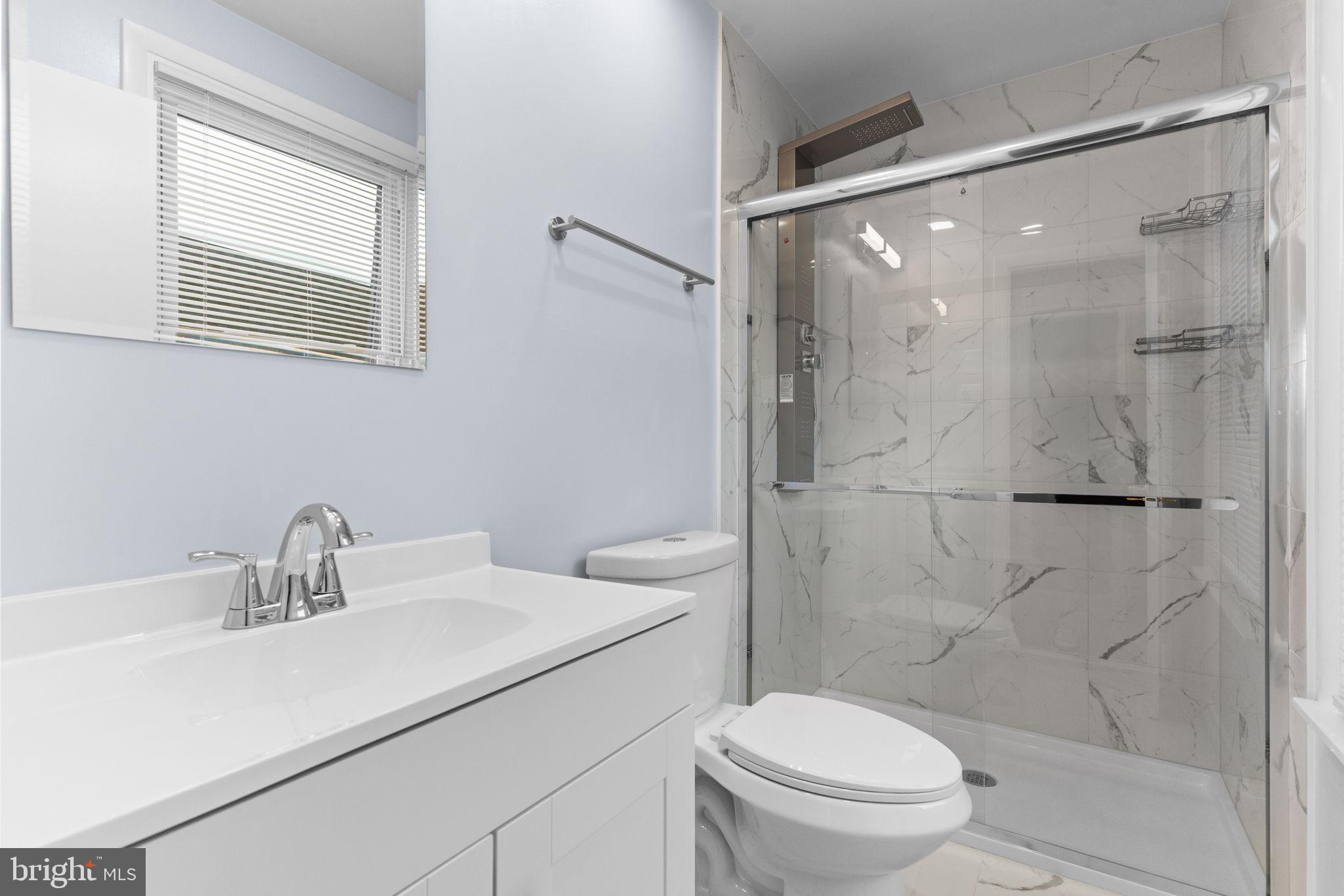 PHILADELPHIA (NORTHEAST) - Residential