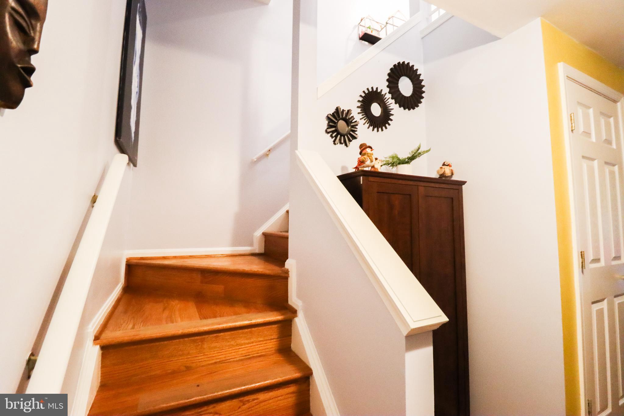 RIVER OAKS - Residential