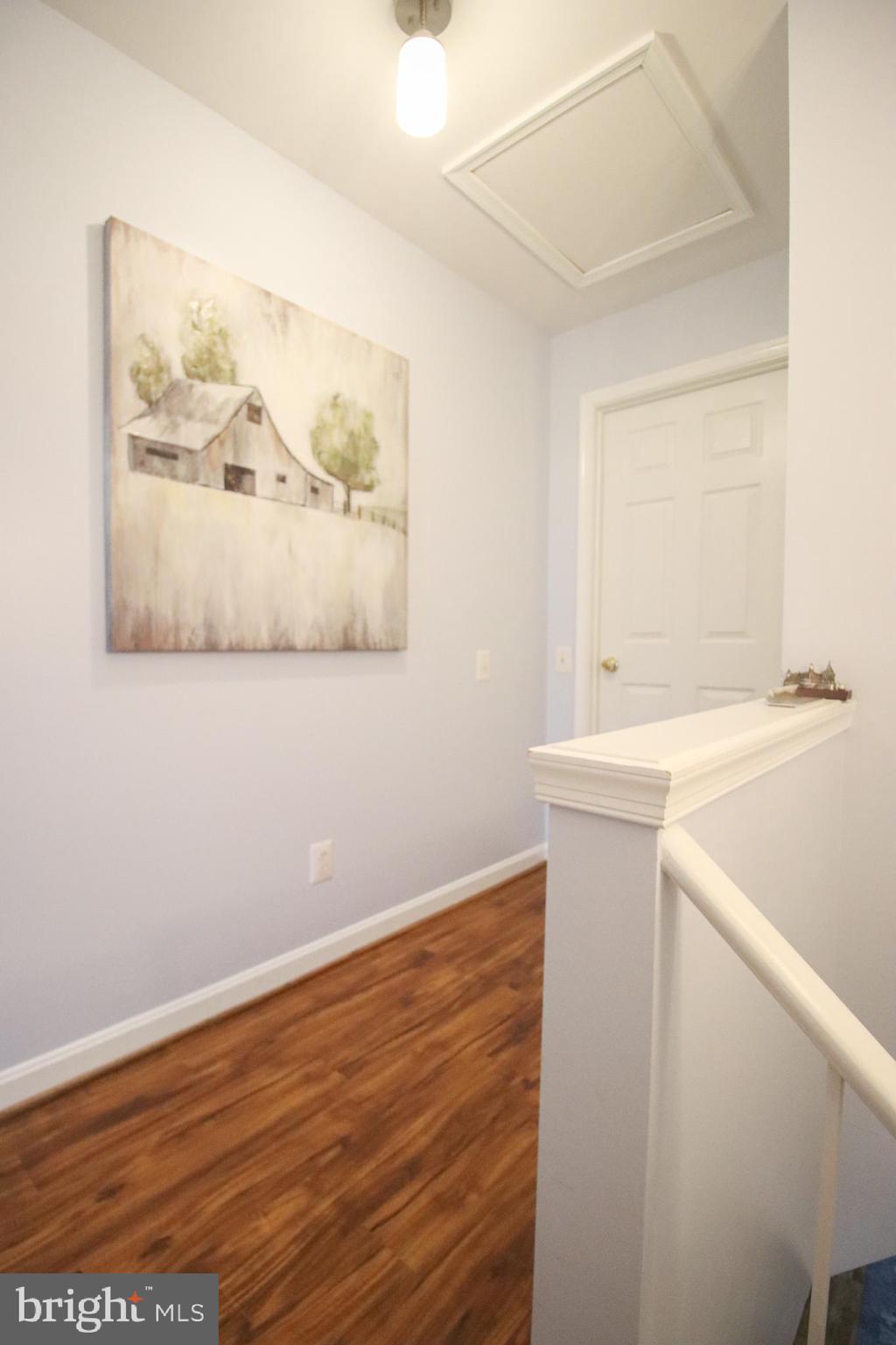 RIVER OAKS - Residential