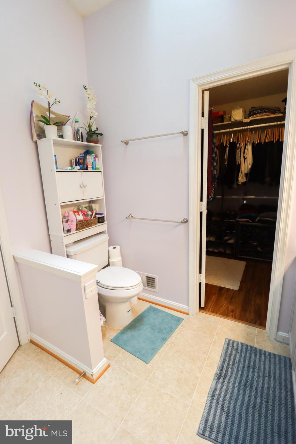 RIVER OAKS - Residential