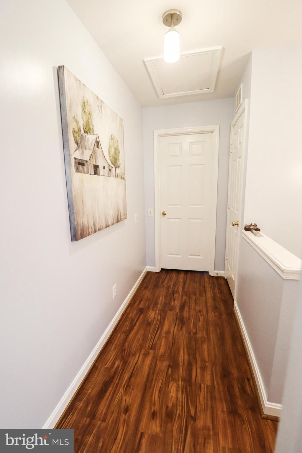 RIVER OAKS - Residential