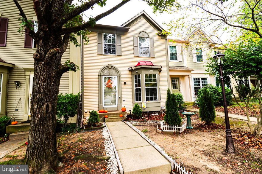 Three finished levels with three bedrooms and two full baths on the upper level. Nice, finished basement with corner fireplace, full bathroom, den, and fantastic open walk-out basement. A beautiful patio that opens up to a fully fenced backyard, creating a private area for relaxing and entertaining. HOA includes access to pool, tot lots, and tennis courts. This property is located only minutes away from Walmart, parks, restaurants, markets, and easy access to Route 1 and i-95. Sentrilock on the garden water faucet.