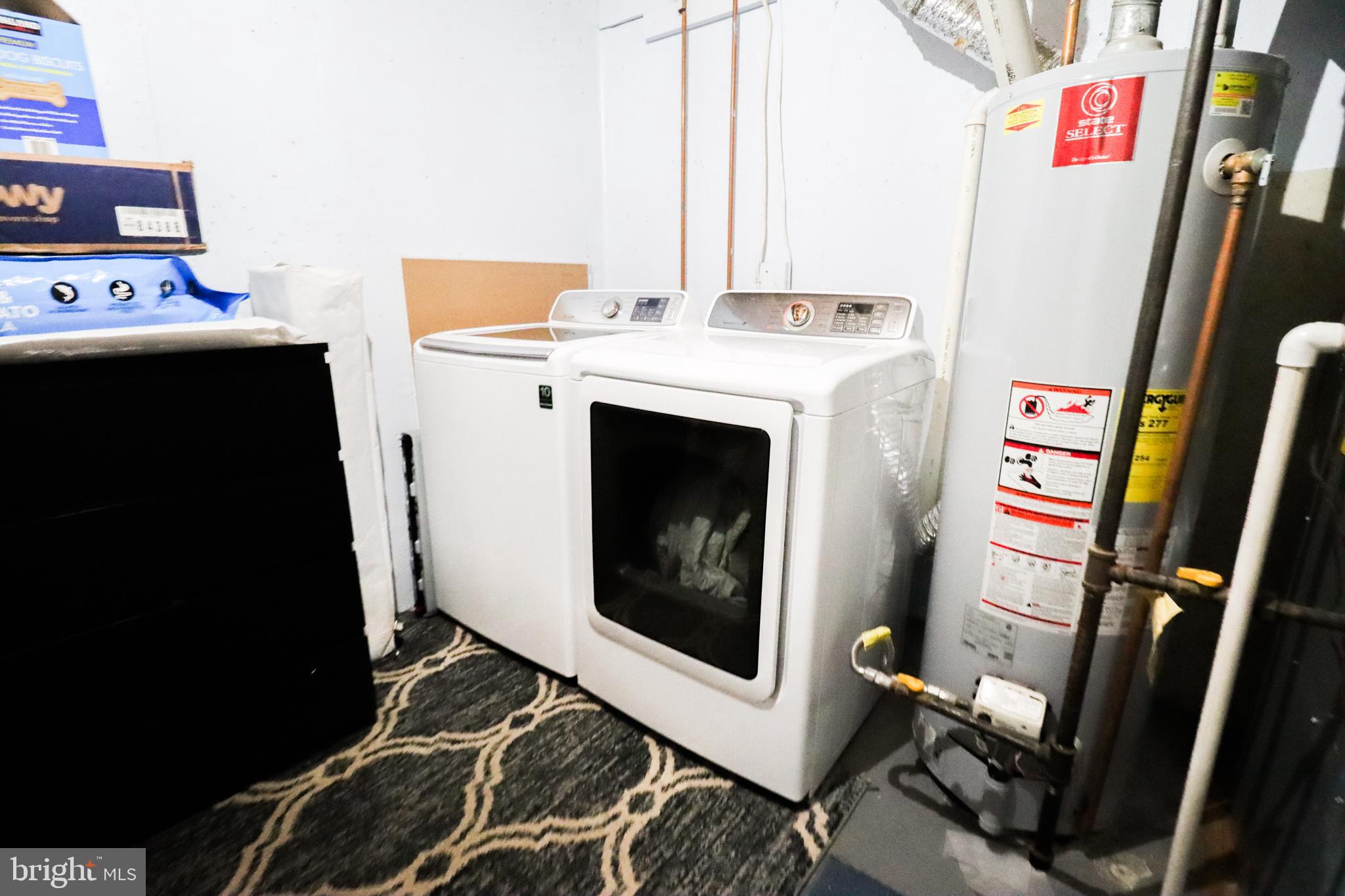 RIVER OAKS - Residential