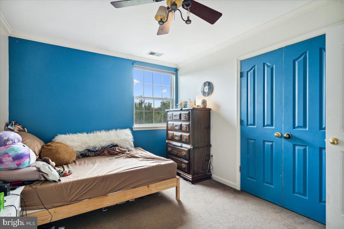 DEARBOUGHT - Residential