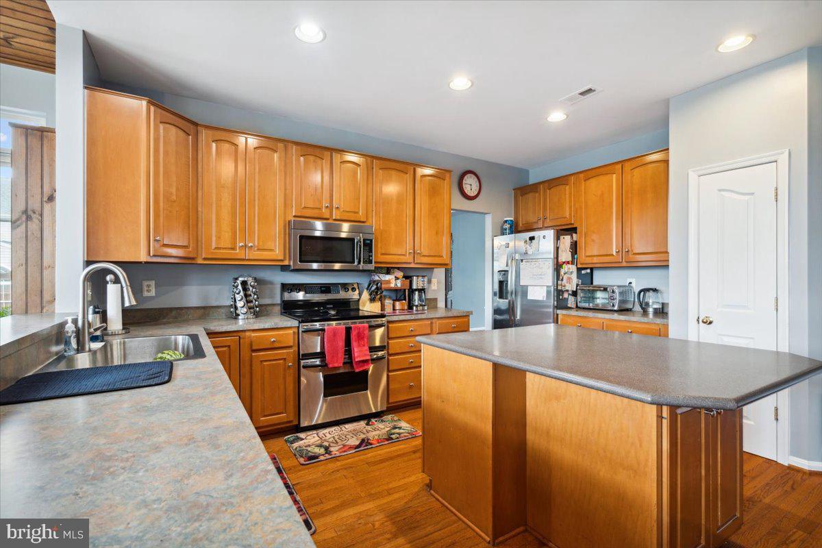 DEARBOUGHT - Residential