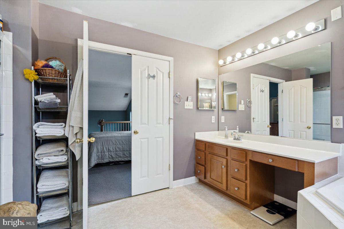 DEARBOUGHT - Residential