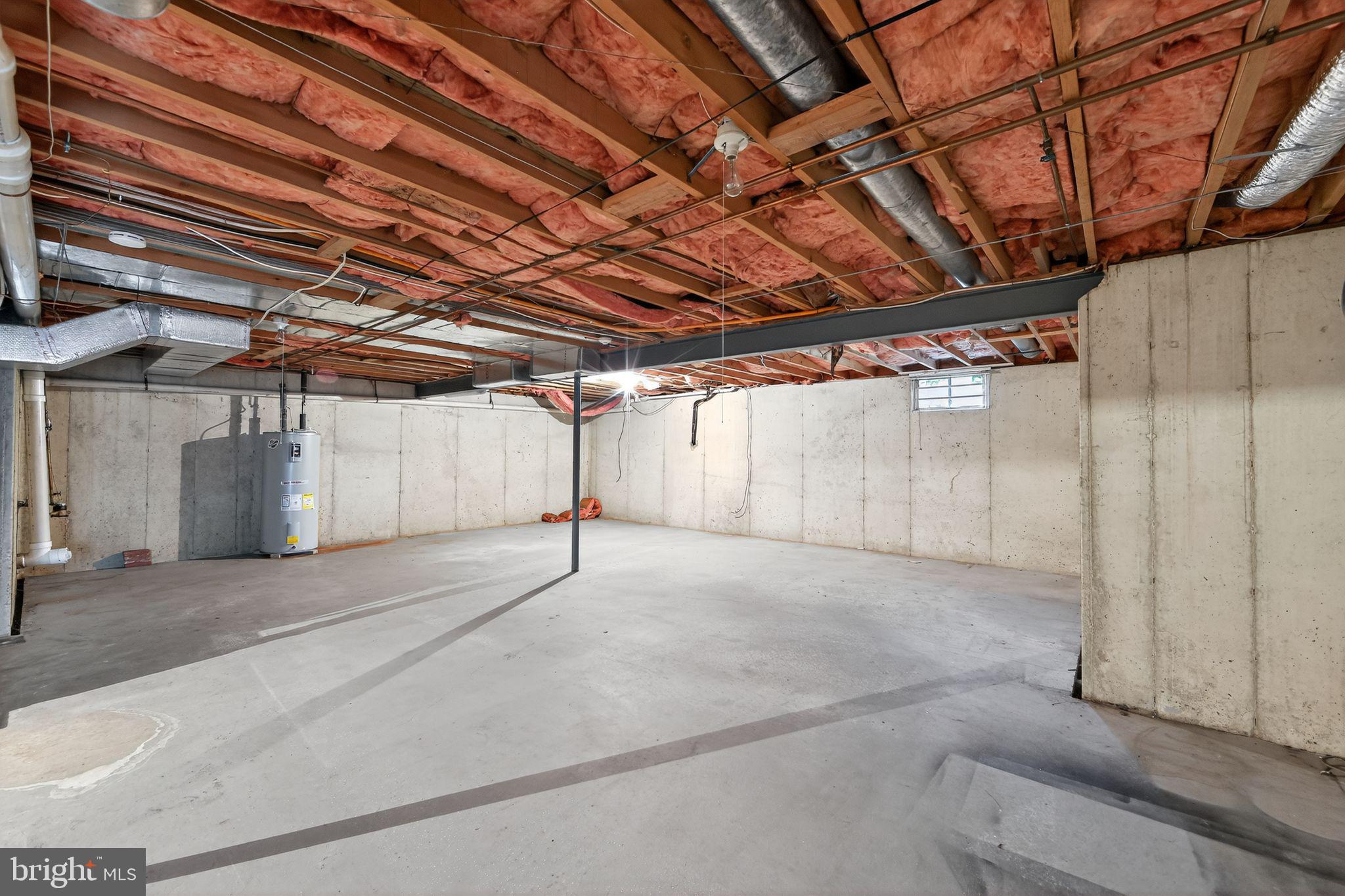 CANTER VILLAGE - Residential