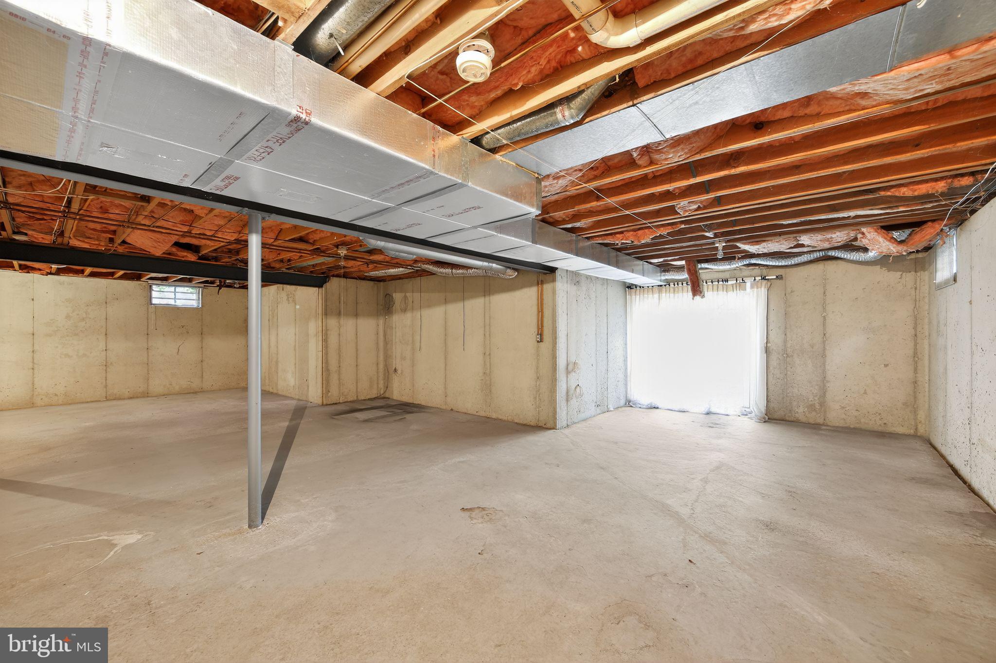 CANTER VILLAGE - Residential