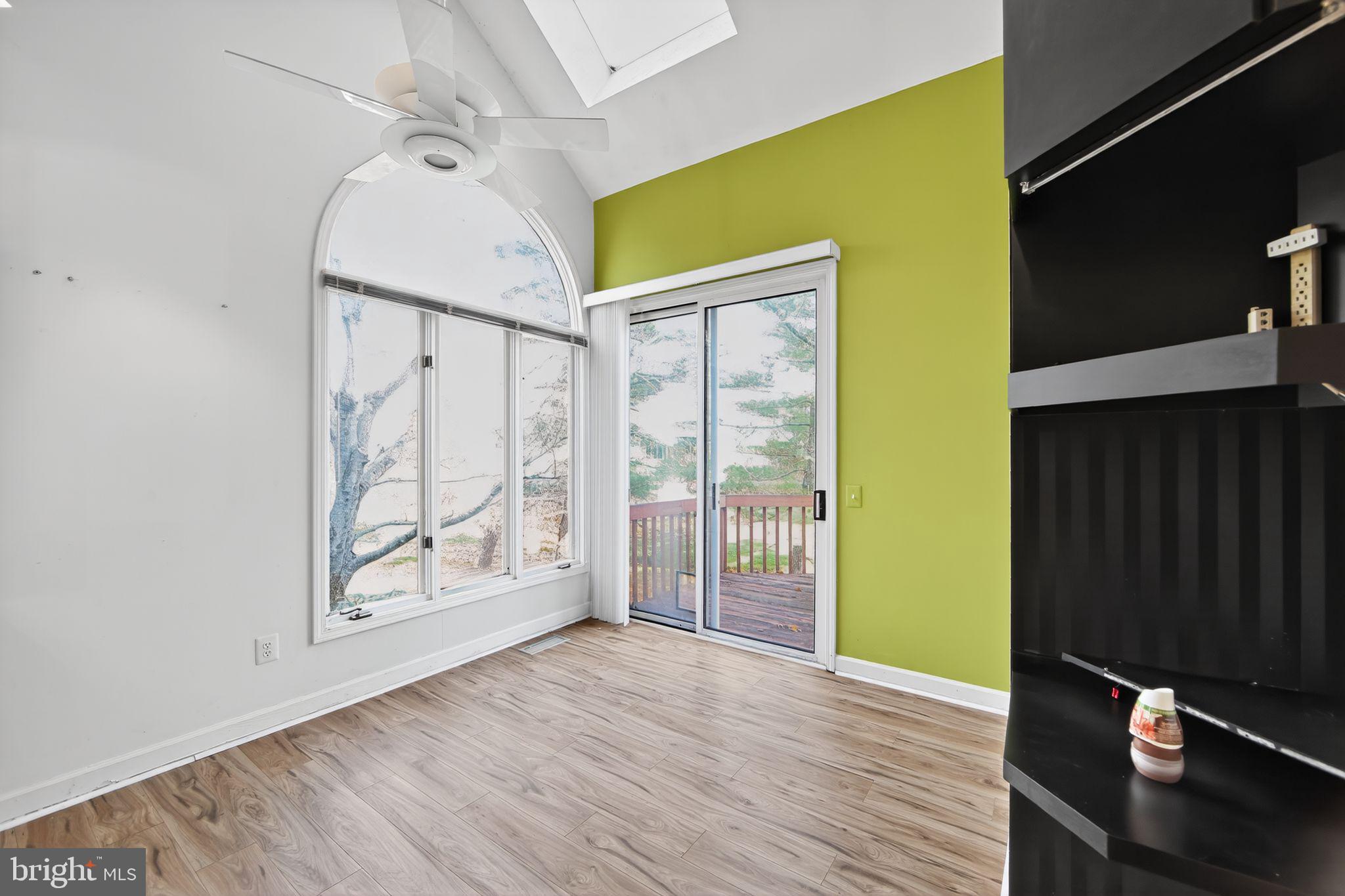 CANTER VILLAGE - Residential