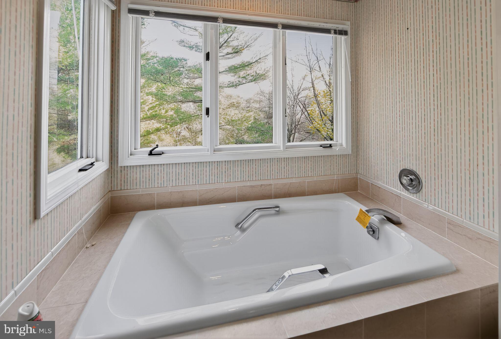 CANTER VILLAGE - Residential