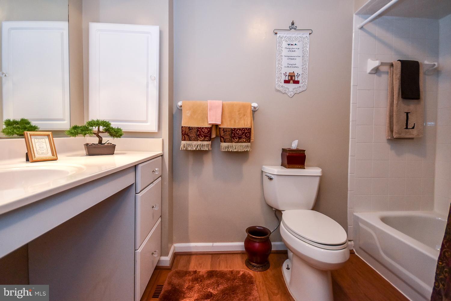 MONTPELIER - Residential