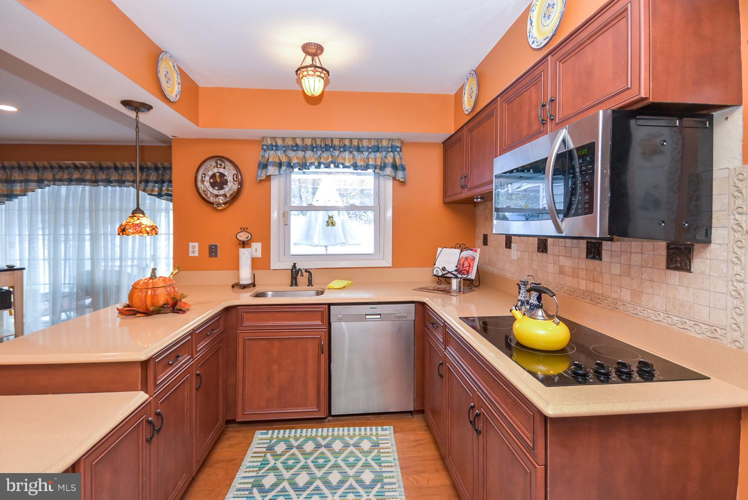 MONTPELIER - Residential