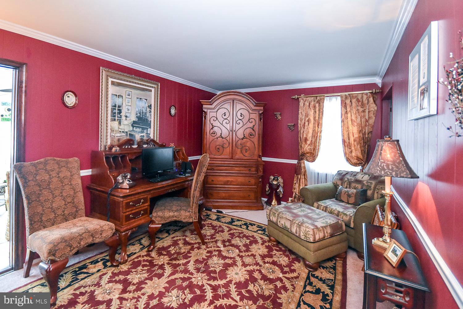 MONTPELIER - Residential