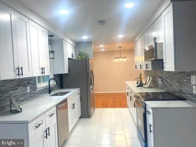 GREENWAY DOWNS - Residential