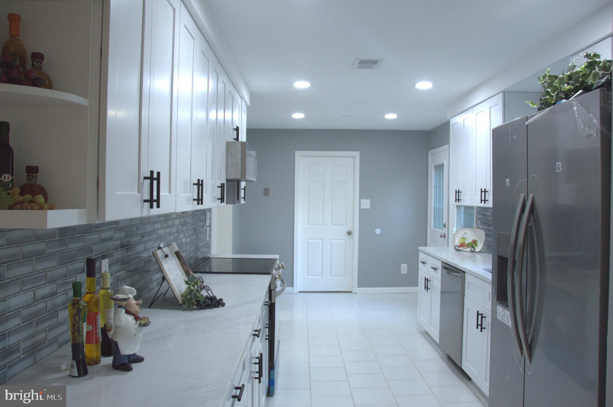 GREENWAY DOWNS - Residential