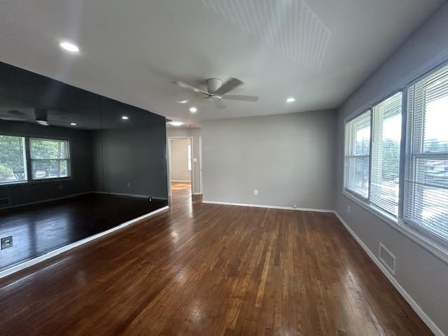 328 W EDMONSTON DRIVE