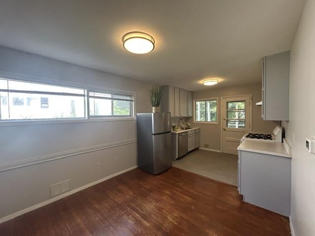 328 W EDMONSTON DRIVE