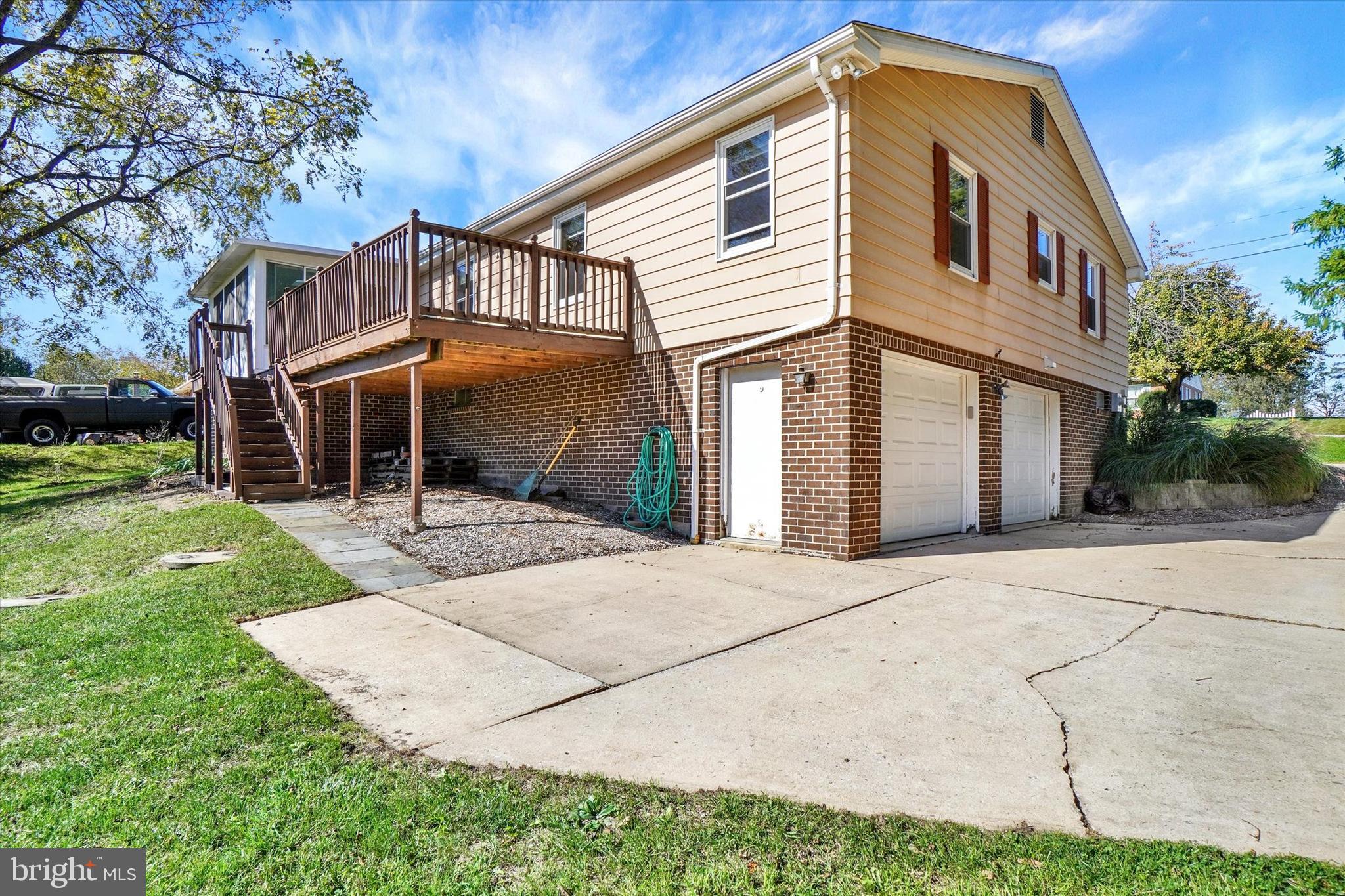 4650 WOLFS CHURCH ROAD