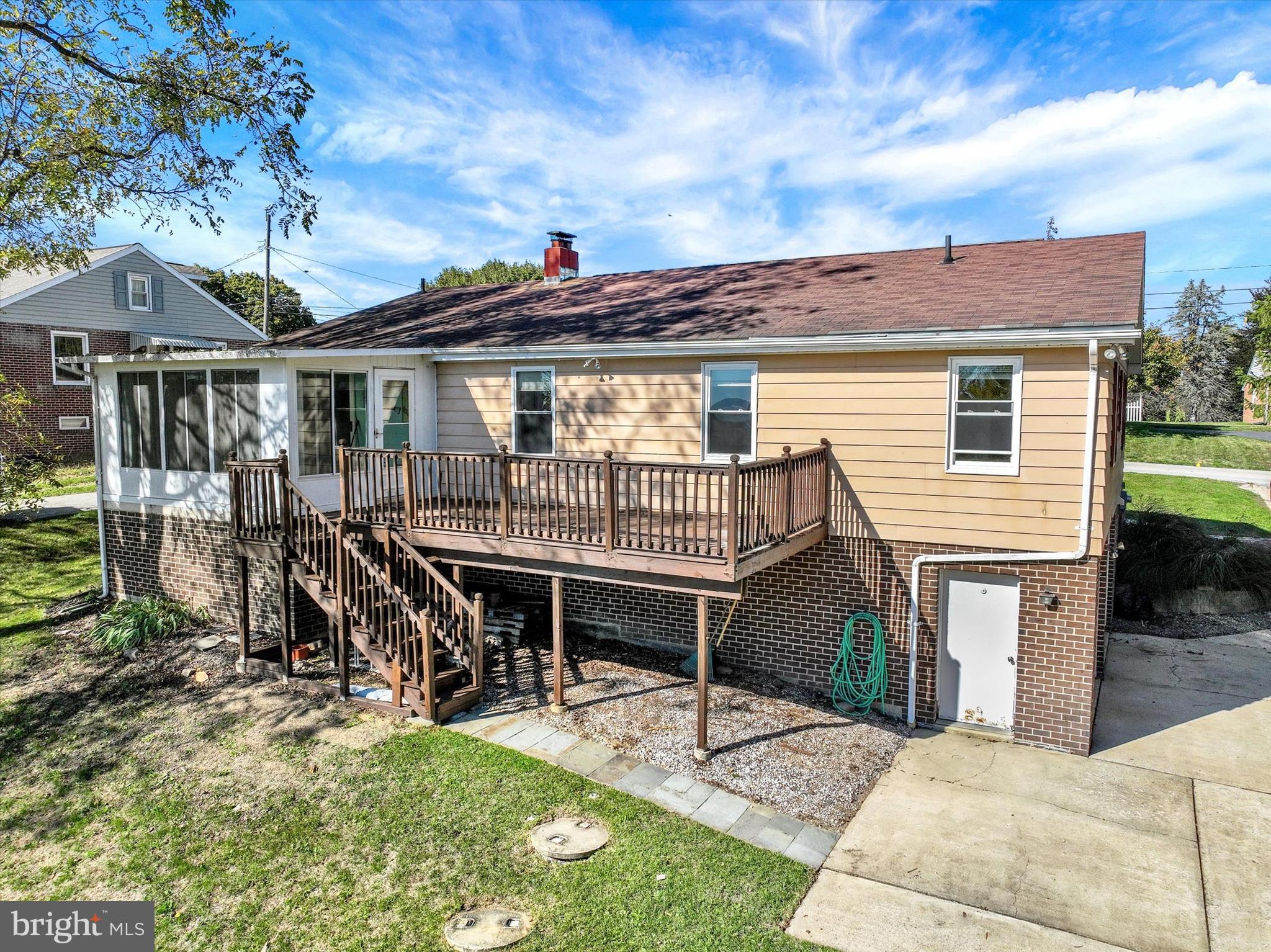 WEST YORK - Residential