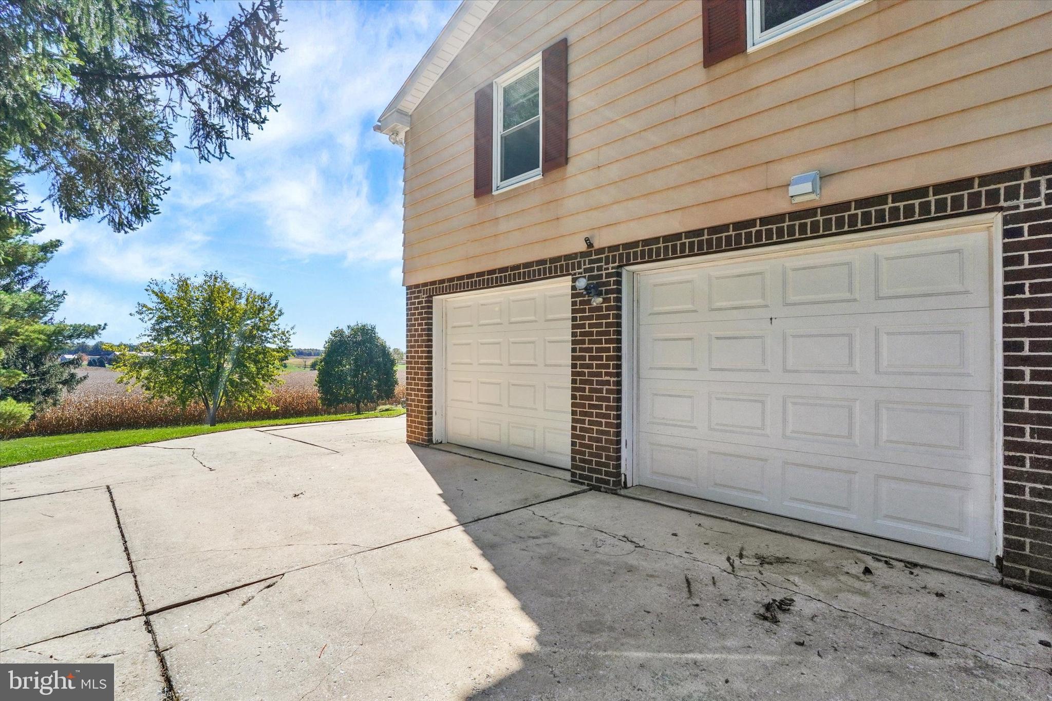 4650 WOLFS CHURCH ROAD
