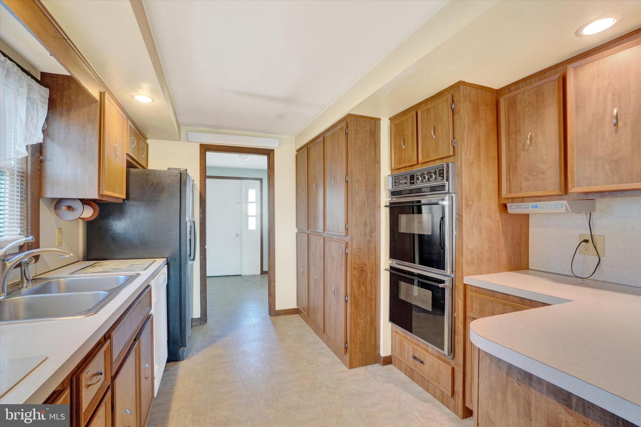 WEST YORK - Residential