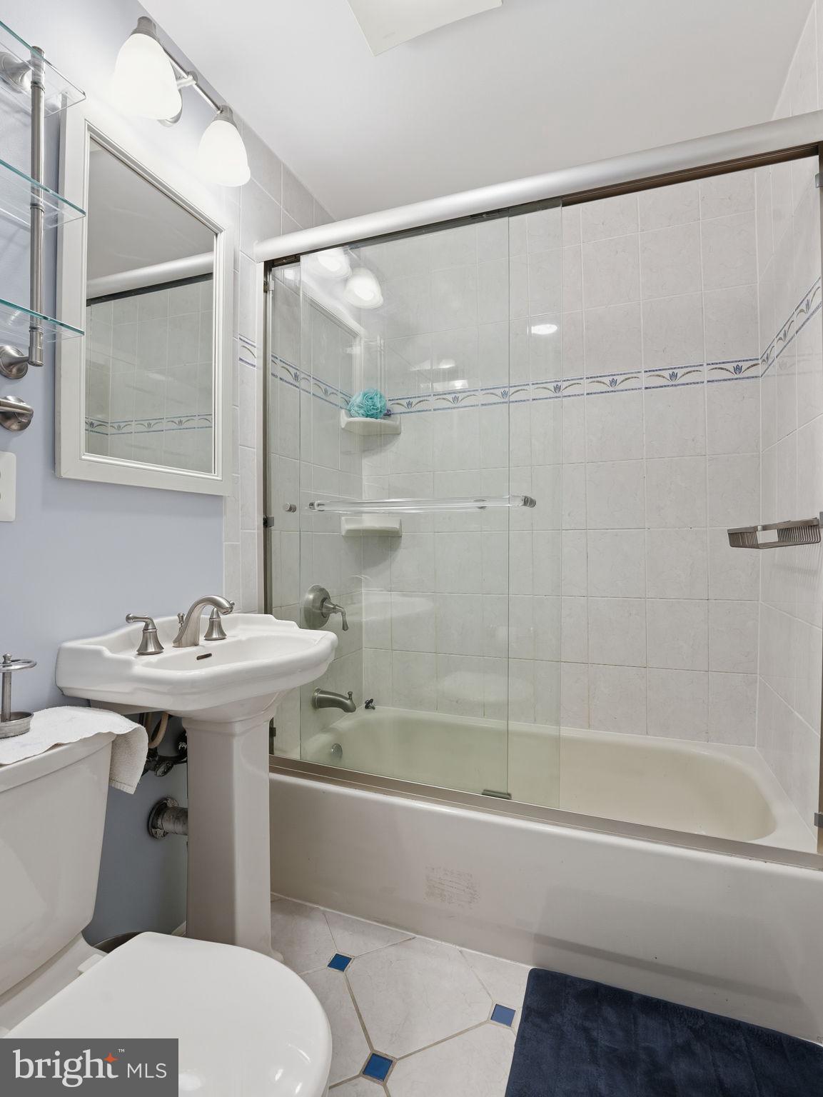 BERKSHIRE - Residential