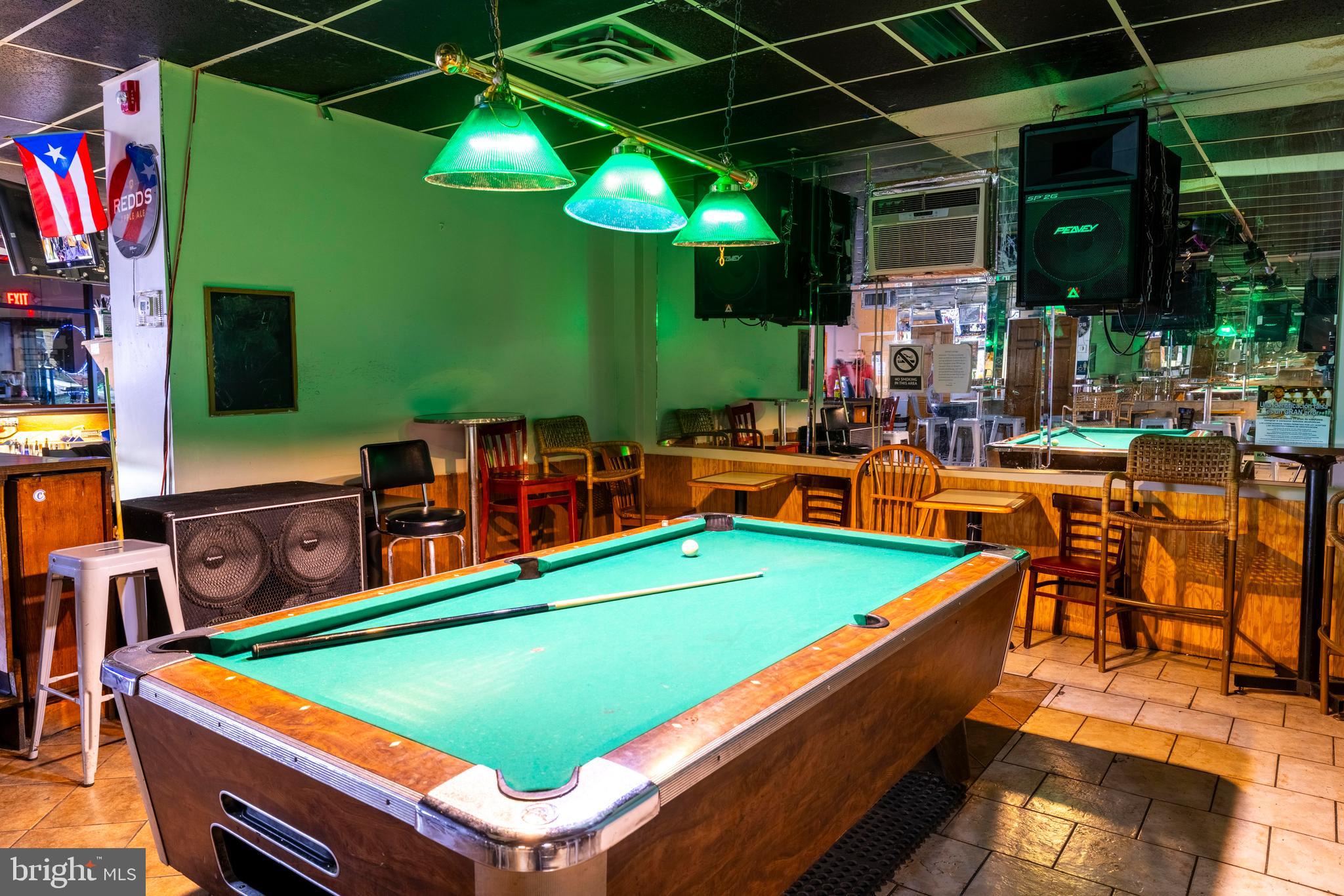 FELTONVILLE - Commercial Sale
