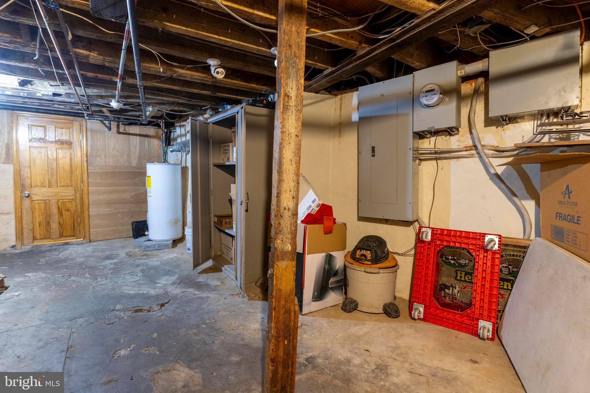 FELTONVILLE - Commercial Sale