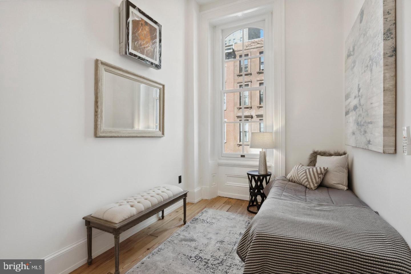 RITTENHOUSE SQUARE - Residential