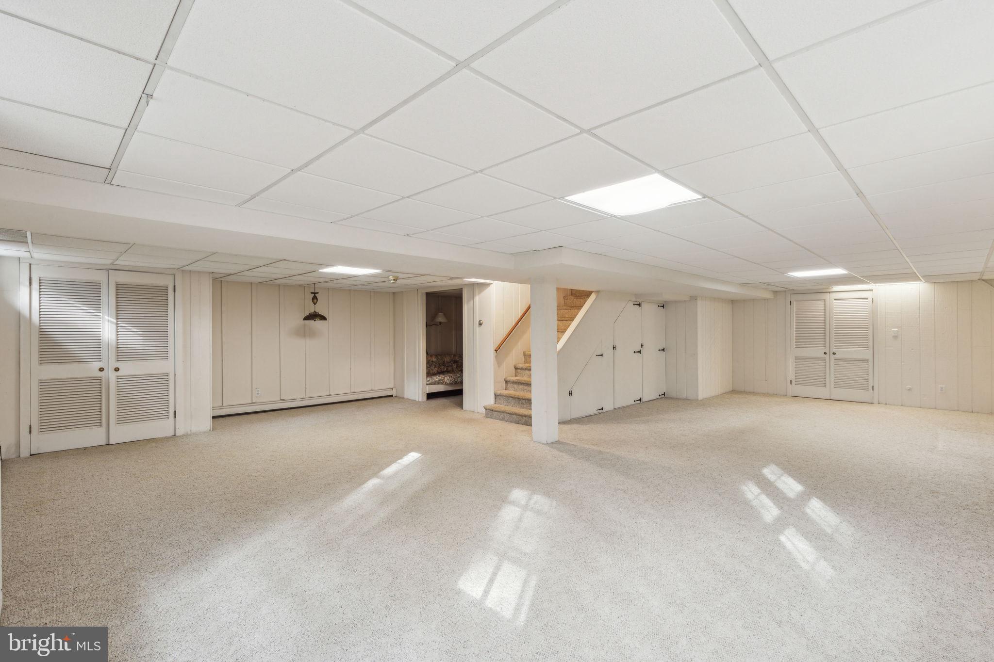 VALLEY FORGE MTN - Residential