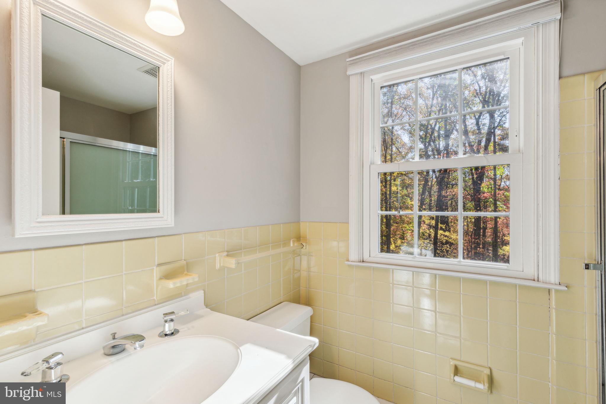 VALLEY FORGE MTN - Residential