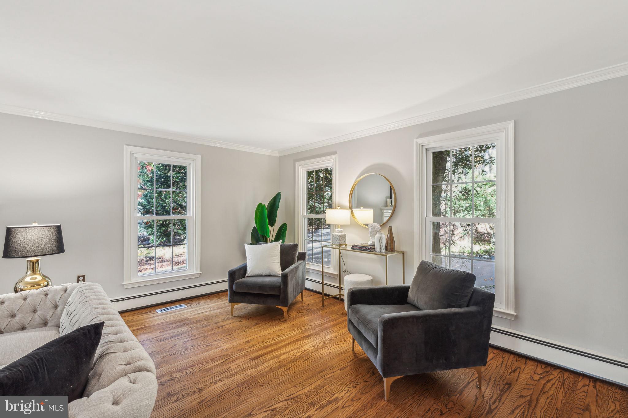 VALLEY FORGE MTN - Residential