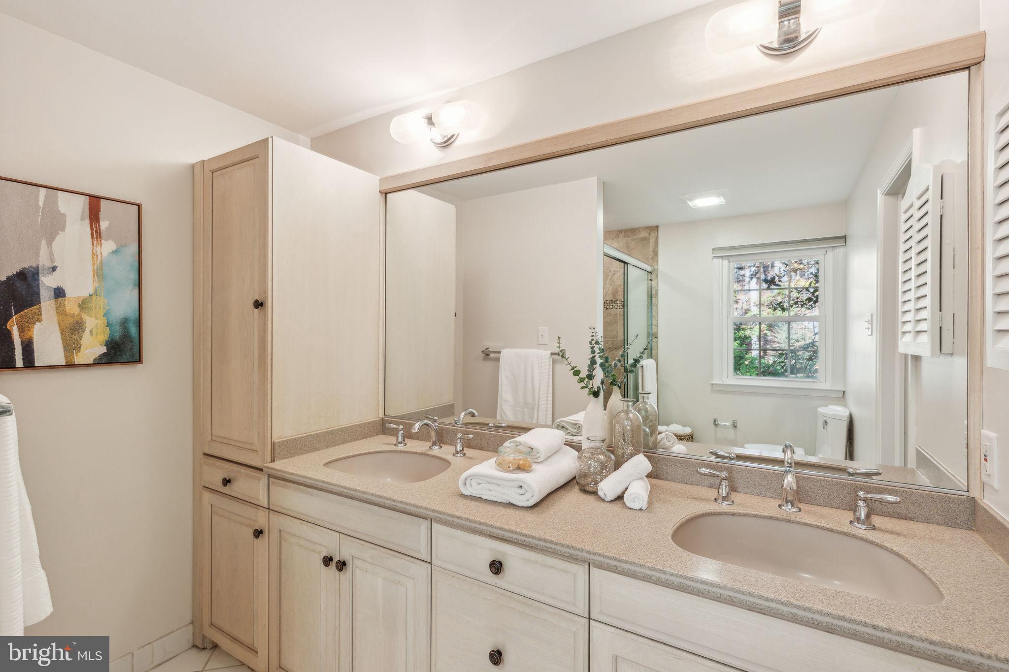 VALLEY FORGE MTN - Residential