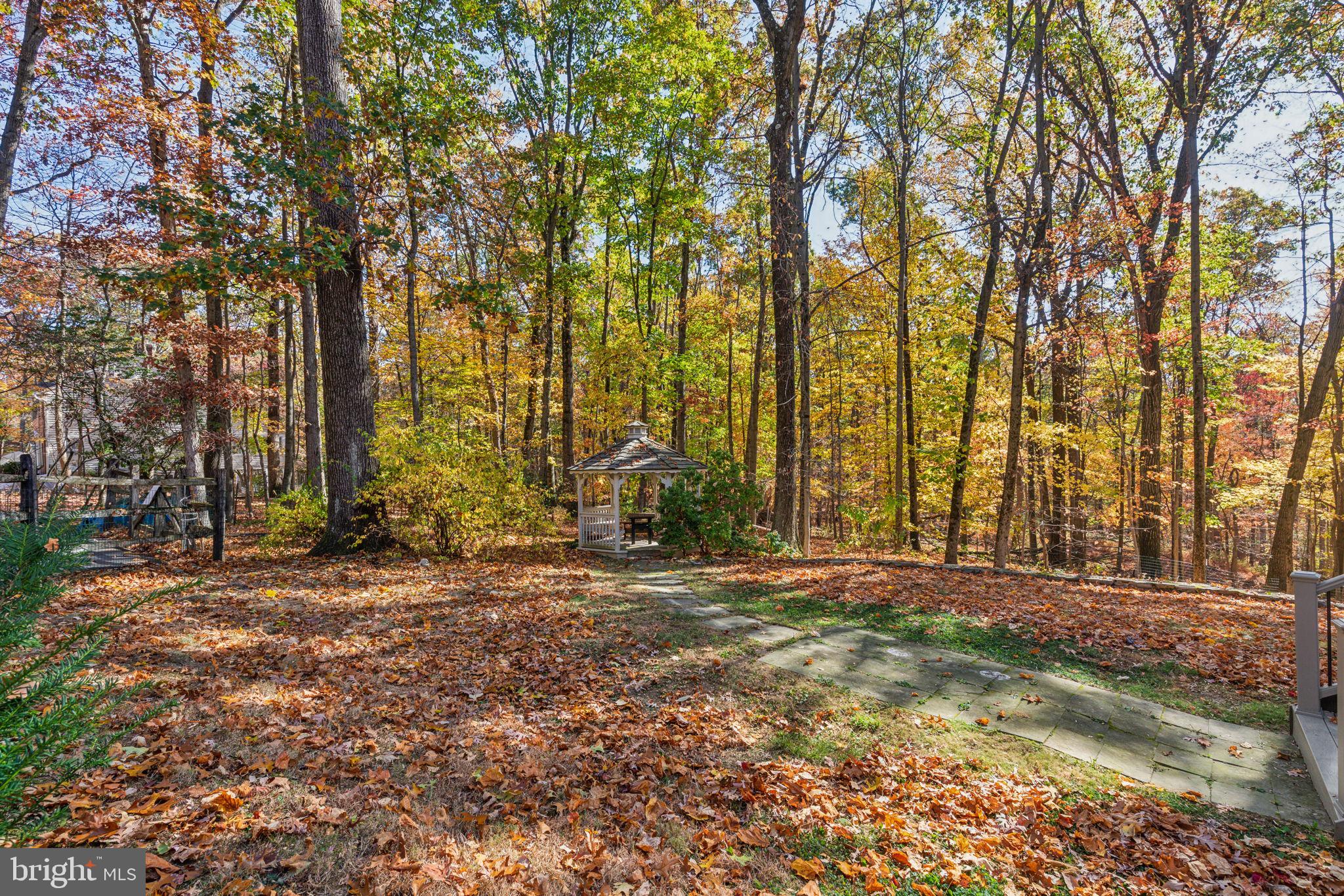 VALLEY FORGE MTN - Residential