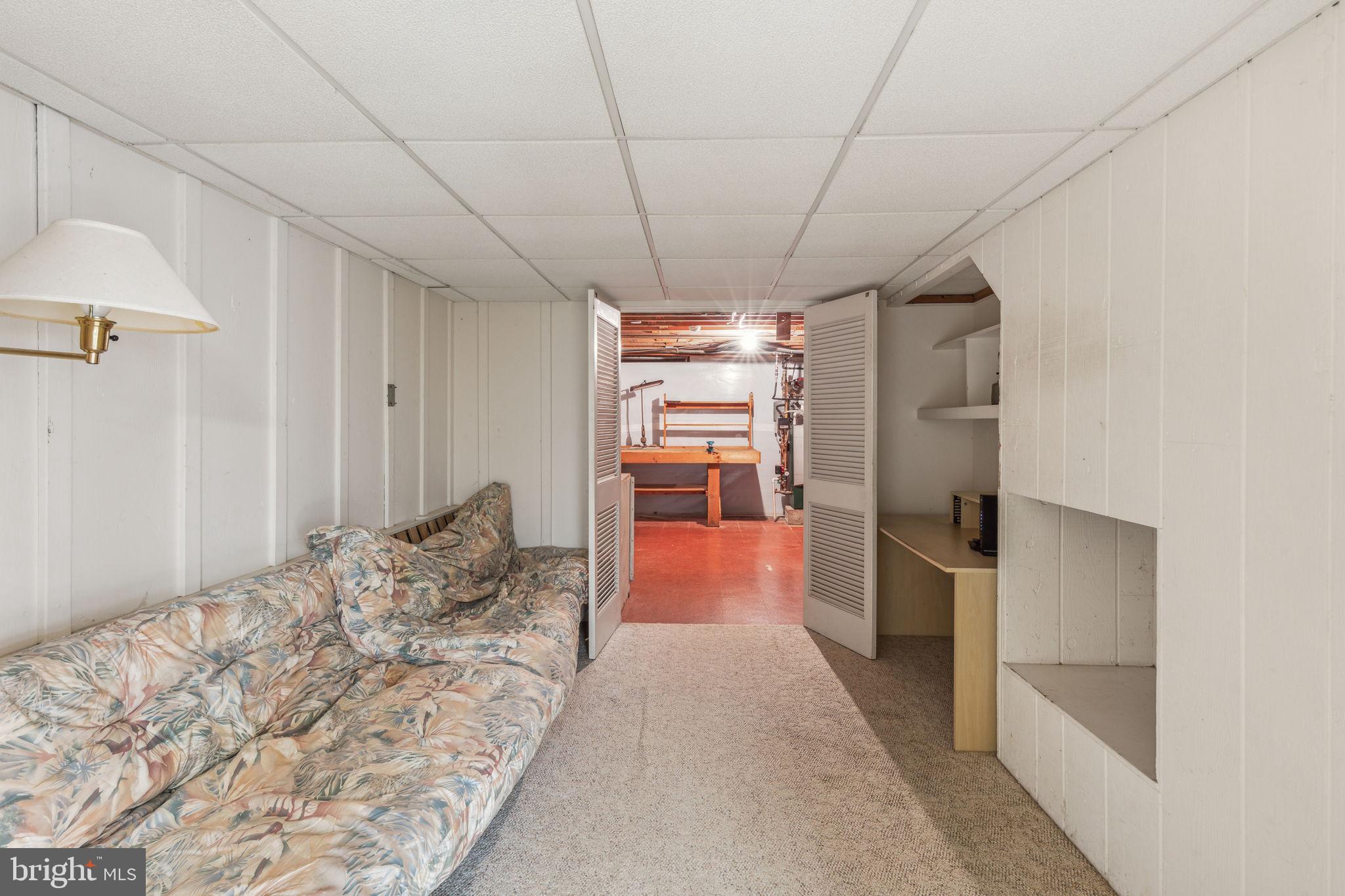 VALLEY FORGE MTN - Residential