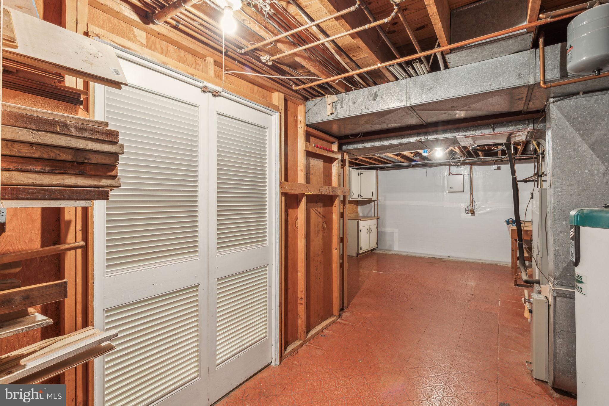 VALLEY FORGE MTN - Residential