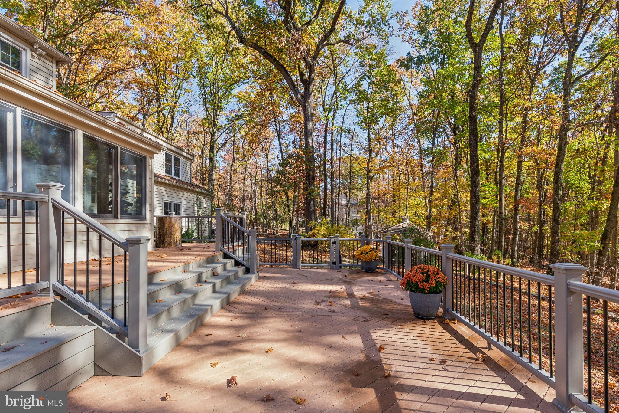 VALLEY FORGE MTN - Residential