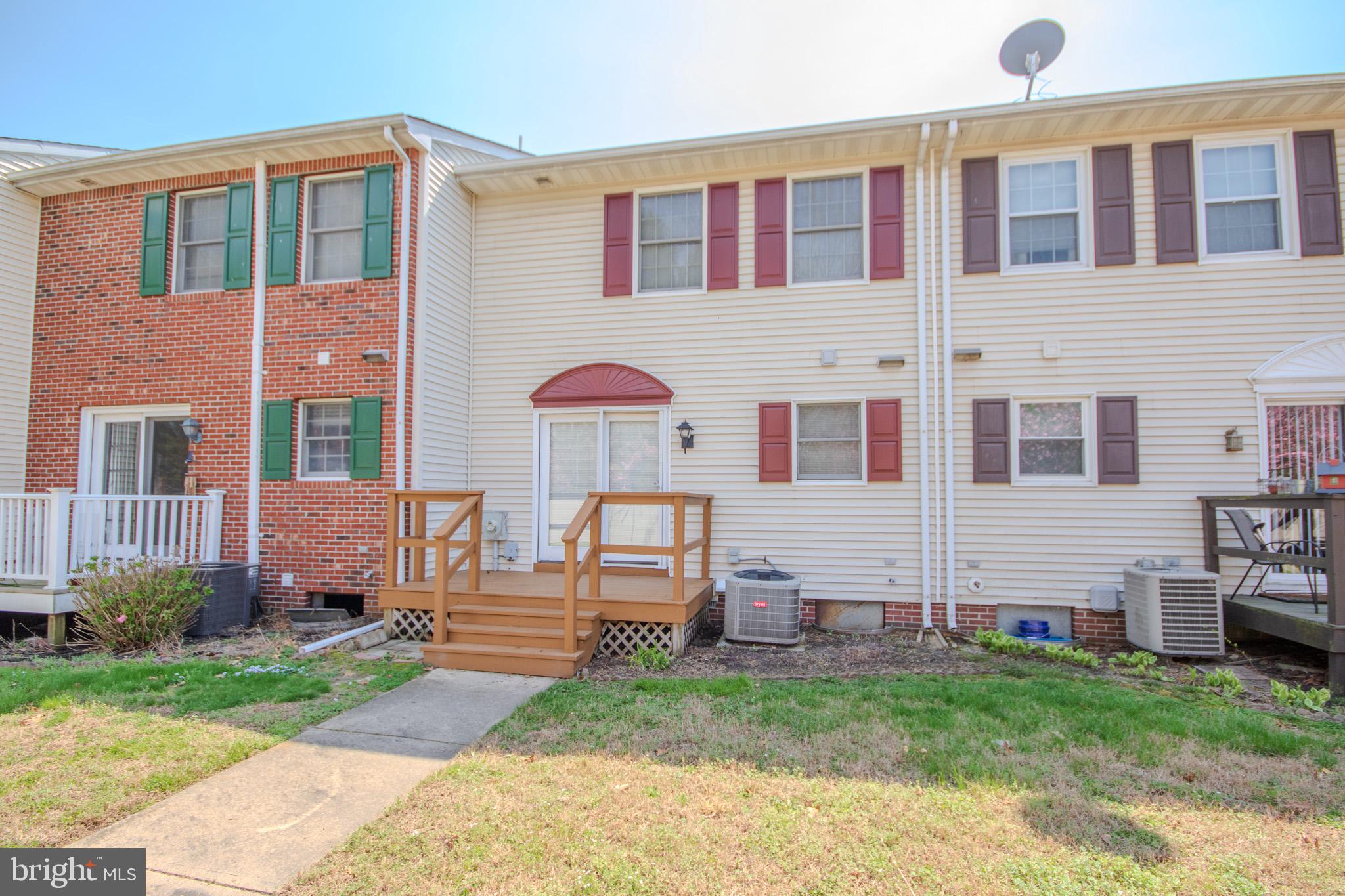 TAMARAC VILLAGE - Residential