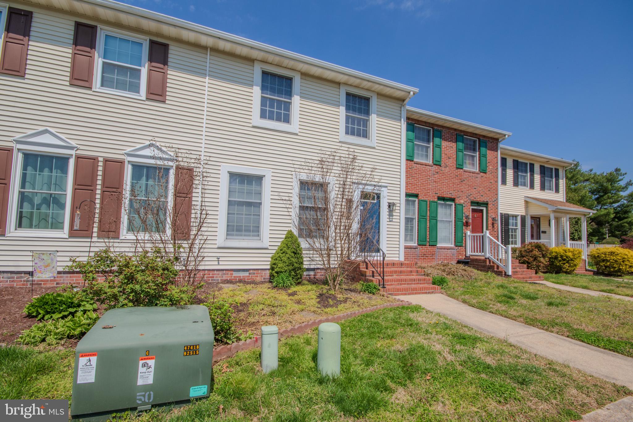 TAMARAC VILLAGE - Residential