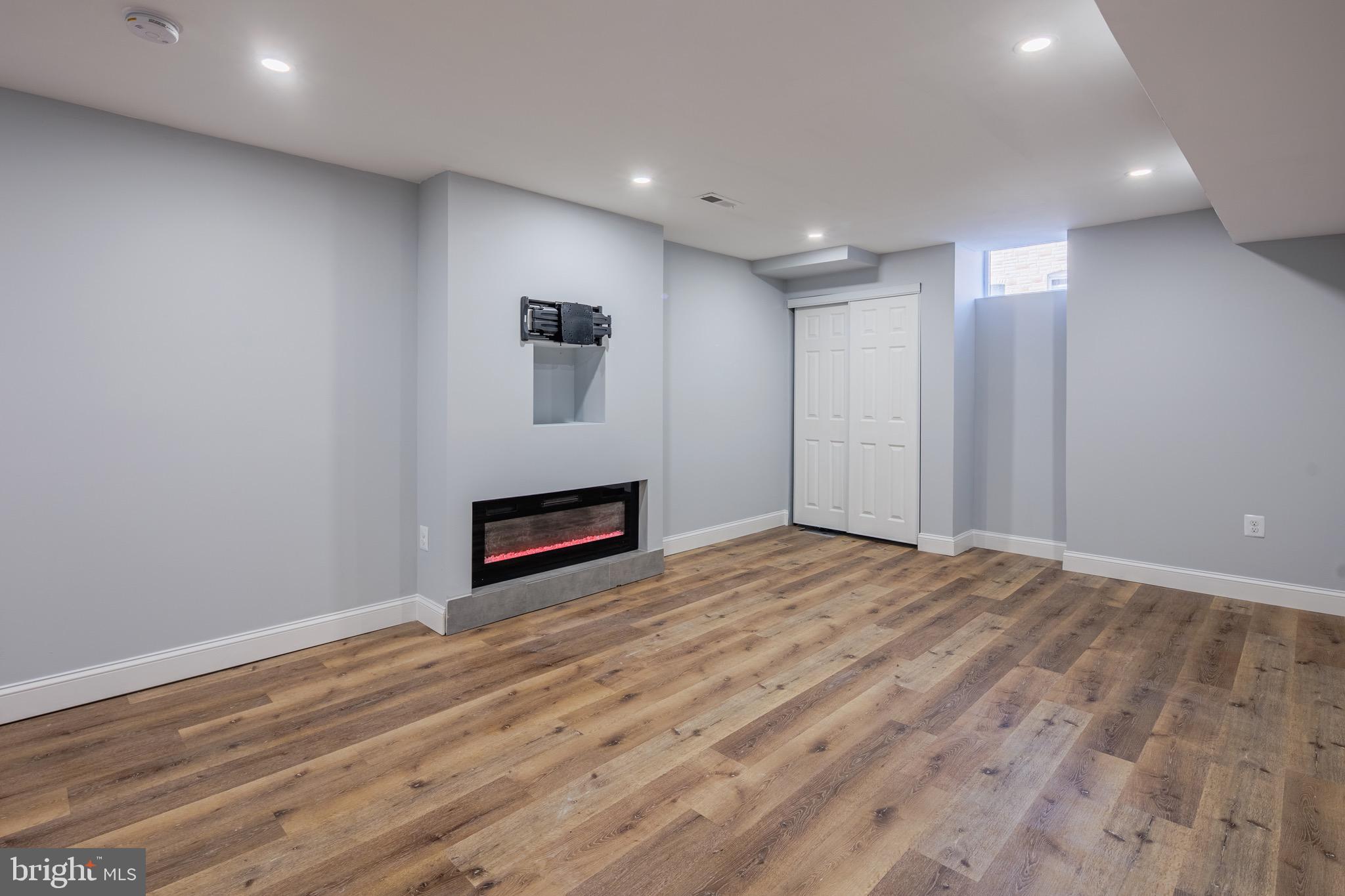 PATTERSON PLACE - Residential Lease