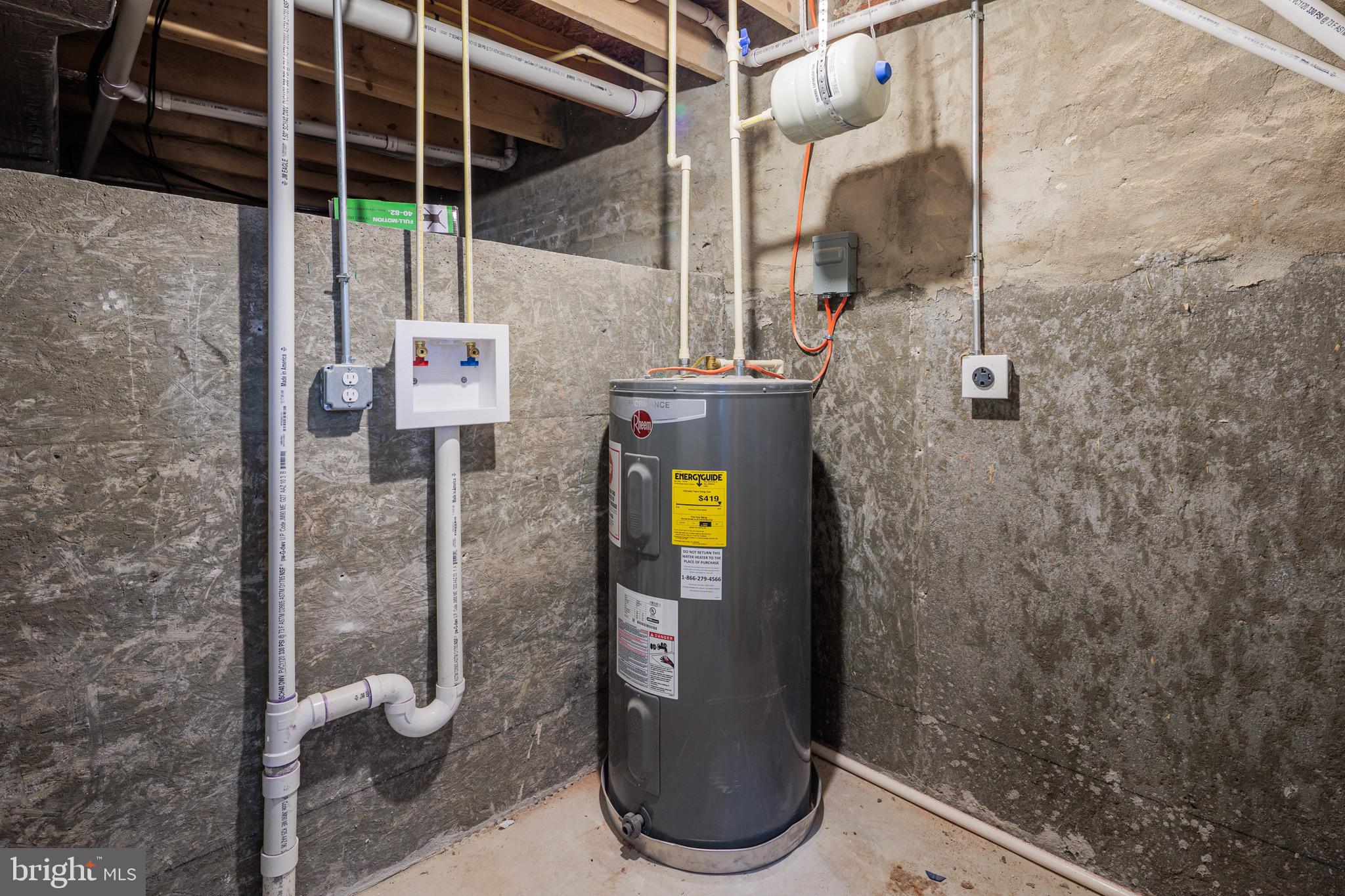 PATTERSON PLACE - Residential Lease